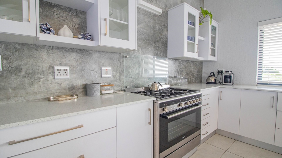 3 Bedroom Property for Sale in Da Gama Bay Western Cape